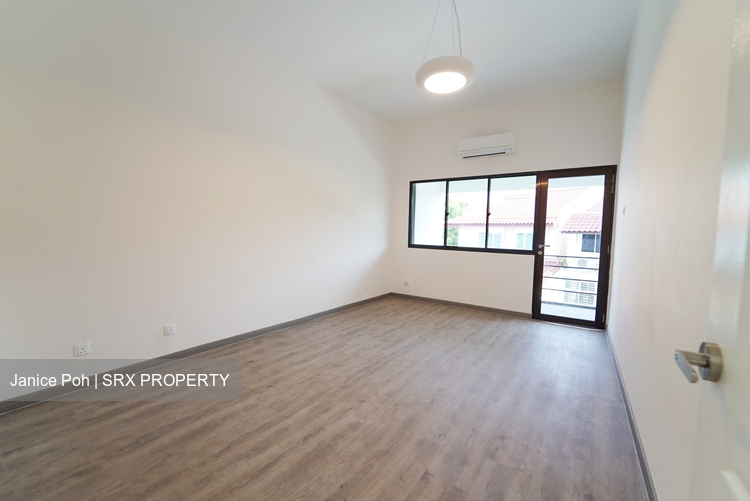Pasir Ris Beach Park (D18), Semi-Detached #168458242